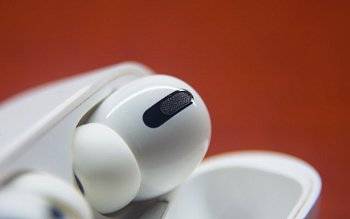 Слухи о наушниках AirPods Pro 3