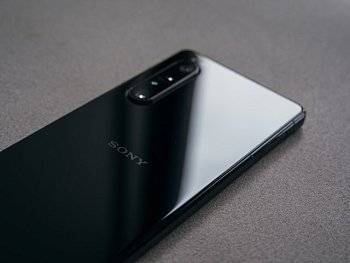 Sony может изменить дизайн Xperia