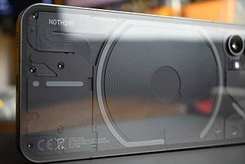 Для Nothing Phone 1 вышло последнее обновление ПО