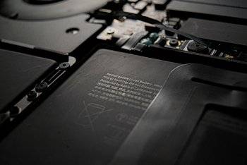 Первый смартфон с 8 000 мАч батареей, похоже, выйдет на следующей неделе